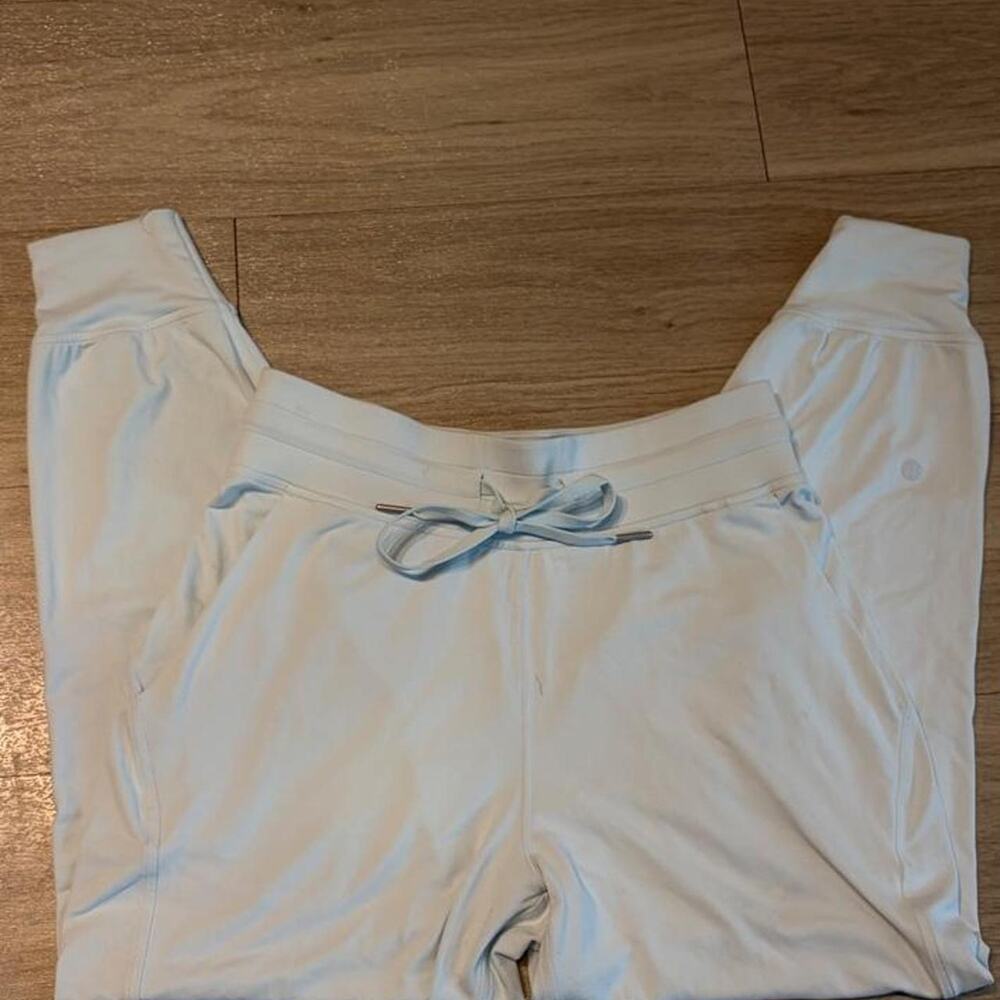 Lululemon ready to rulu 78